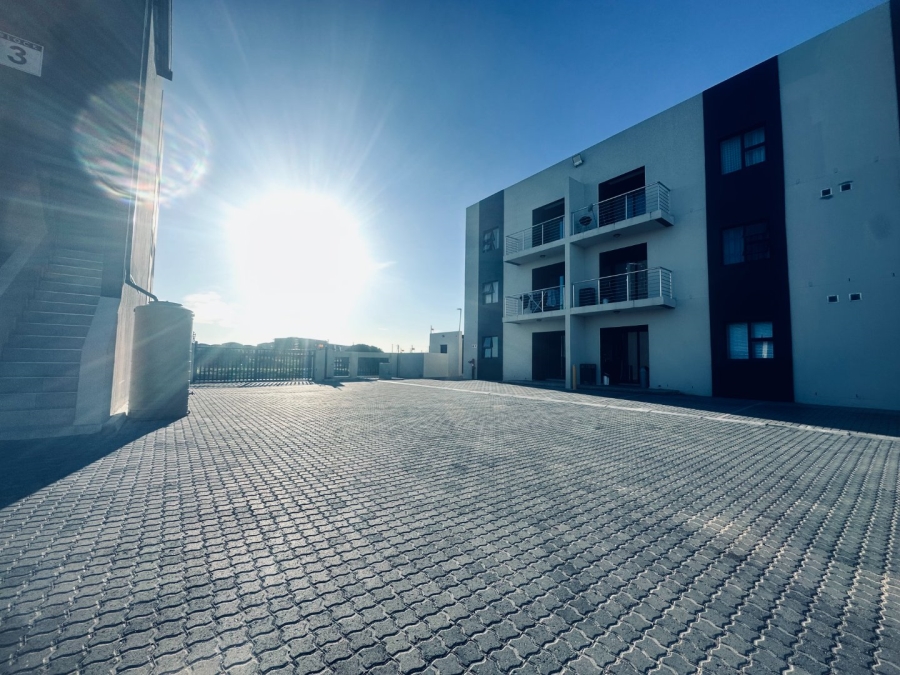 2 Bedroom Property for Sale in Parklands Western Cape